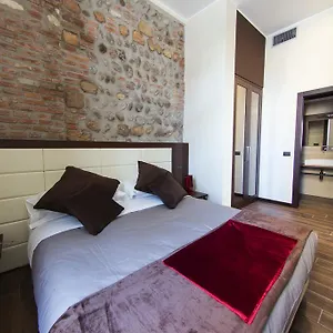 Pensión Arena Luxury, Verona